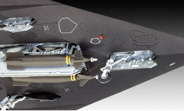Revell 3899 Lockheed F-117A Stealth Fighter 1:72 Model Kit