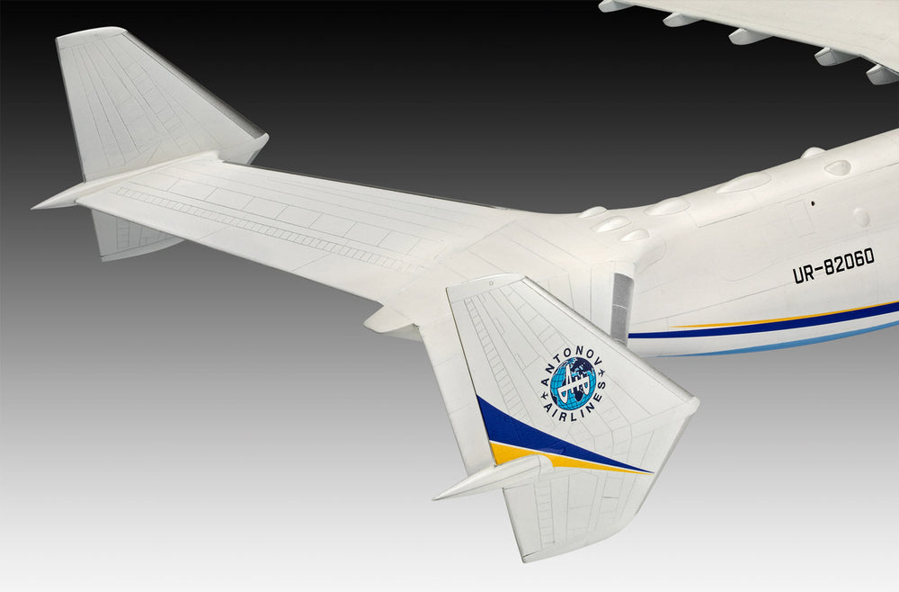 Revell 4958 Antonov An-225 Mrija 1:144 Model Kit