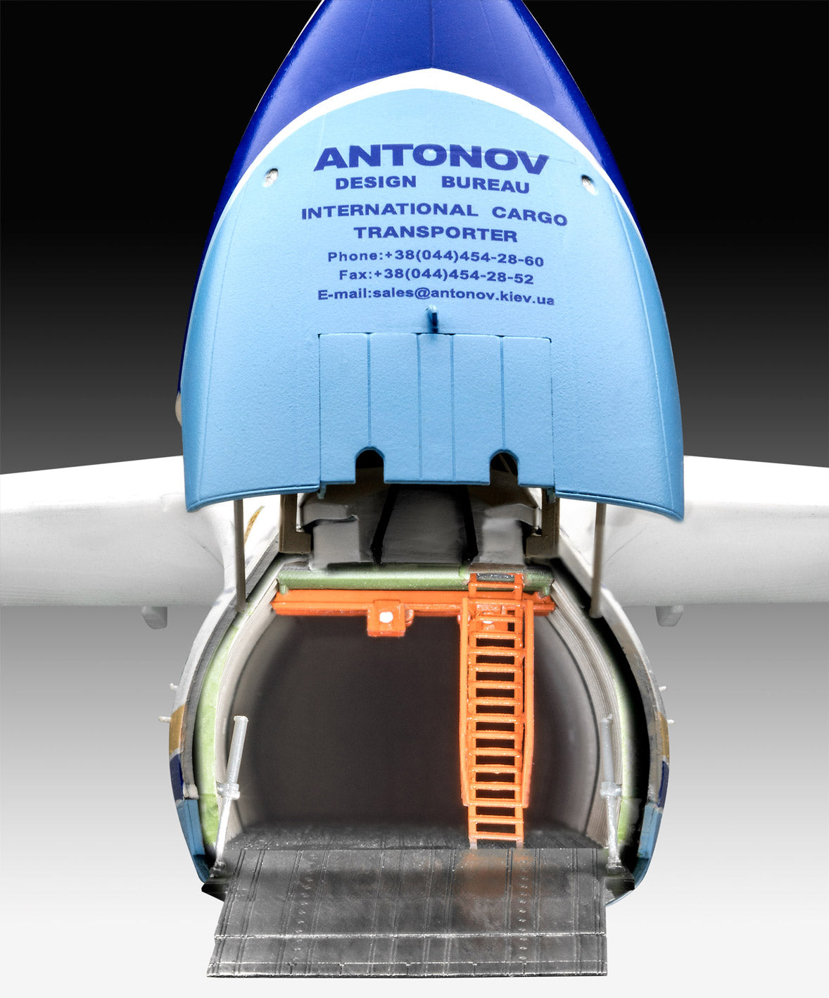 Revell 4958 Antonov An-225 Mrija 1:144 Model Kit