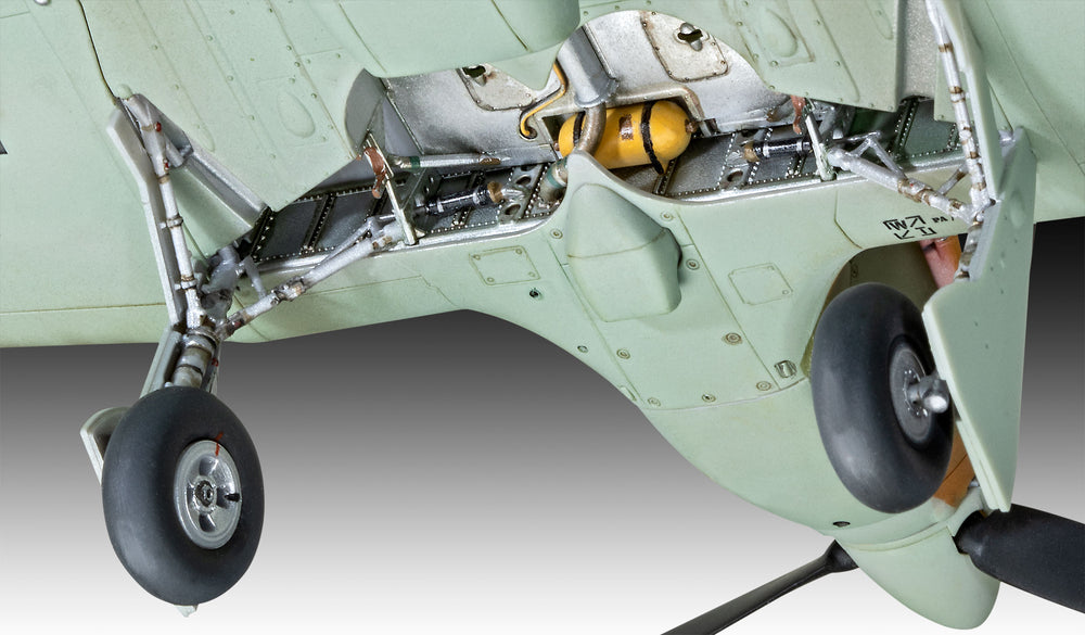 Revell 4968 Hawker Hurricane Mk.Iib 1:32 Model Kit