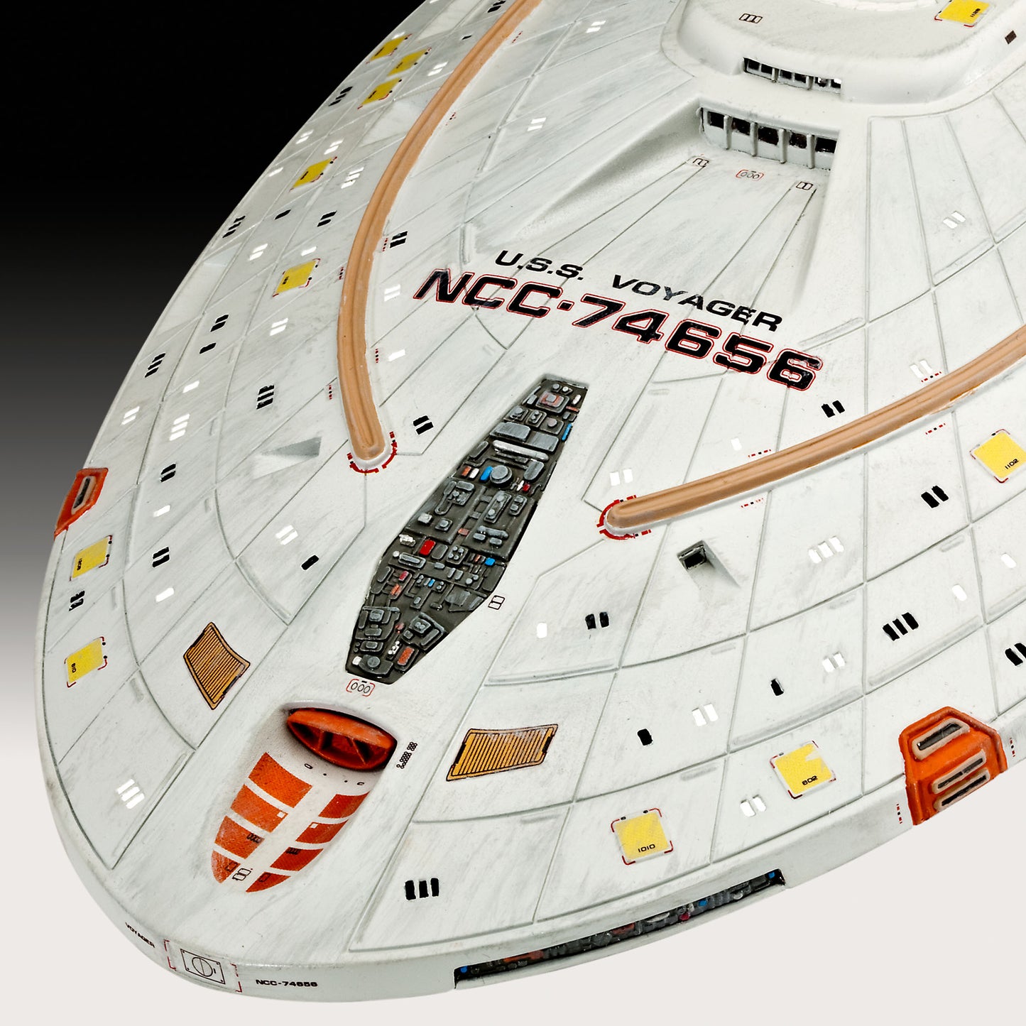 Revell 4992 USS Voyager 1:650 Model Kit