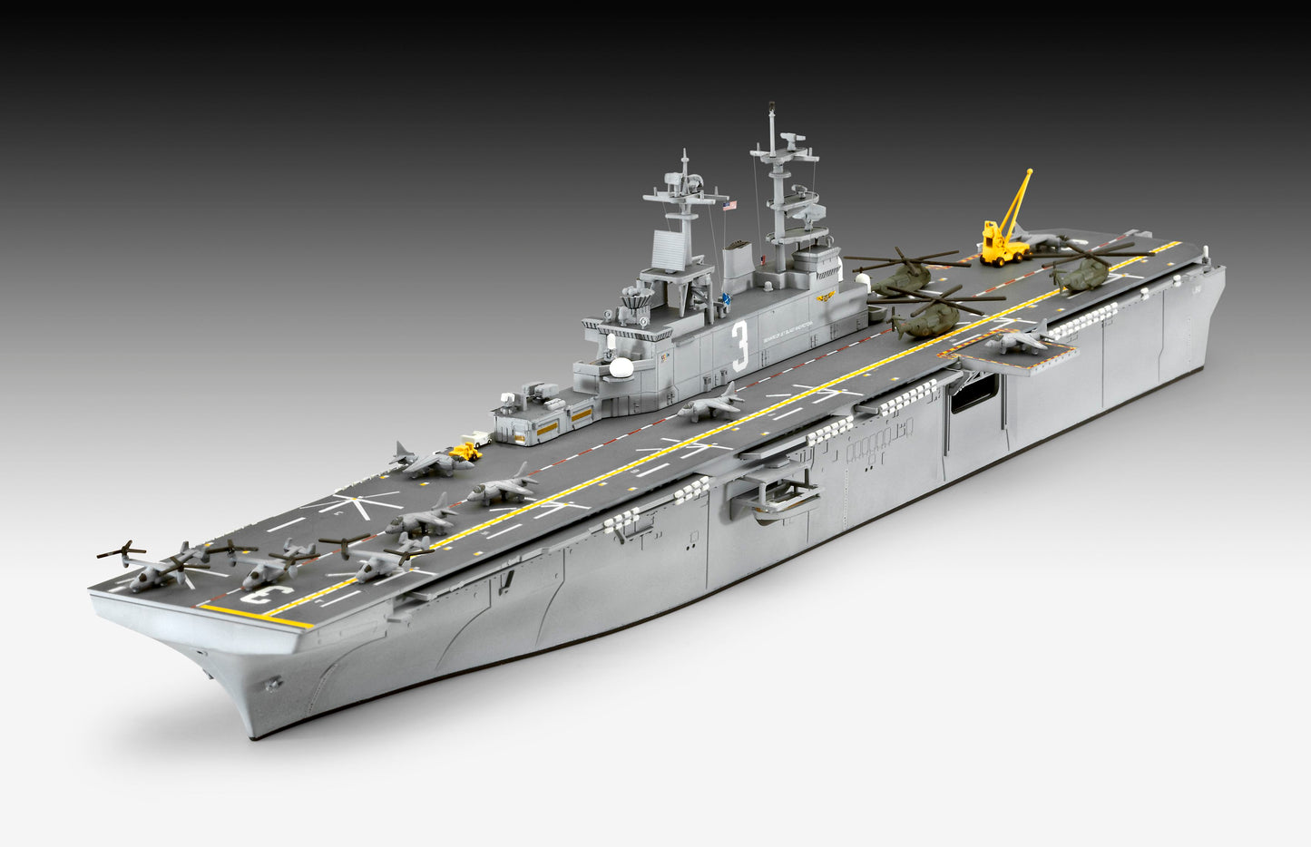 Revell 5178 USS Navy Wasp Class Assault Carrier 1:700 Model Kit