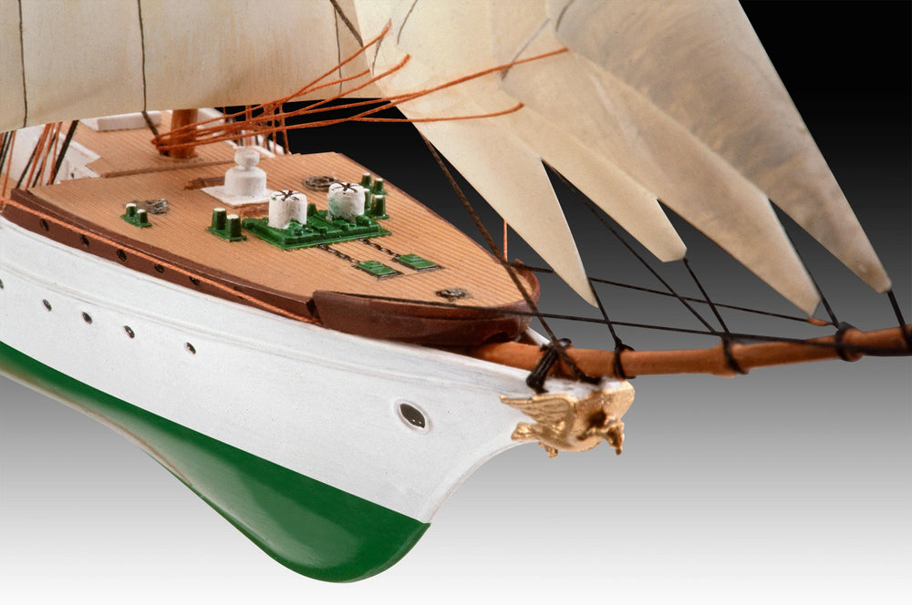 Revell 54320 Gorch Fock 1:350 Model Kit
