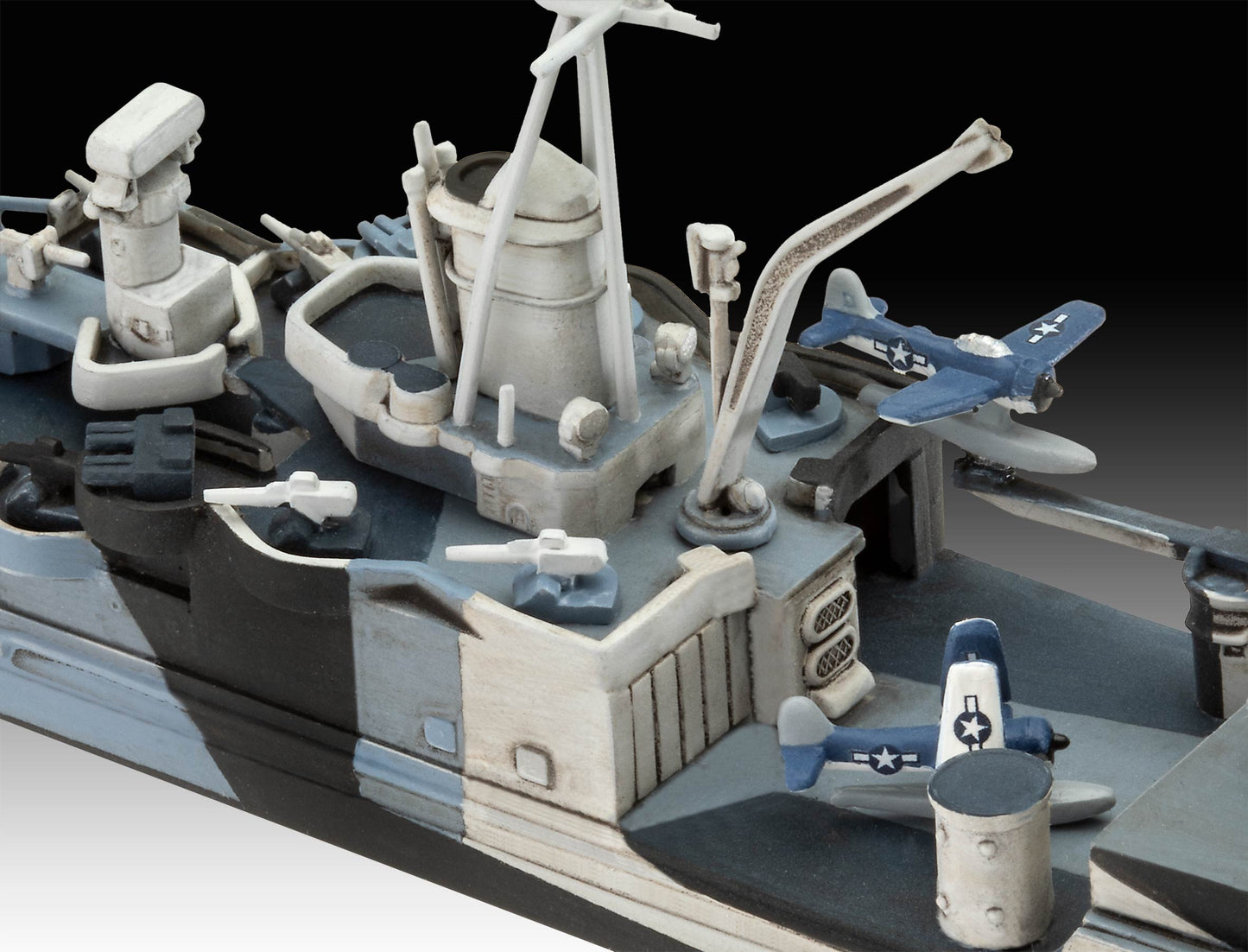 Revell 5644 Gift Set Pacific Warriors 1:700 Model Kit