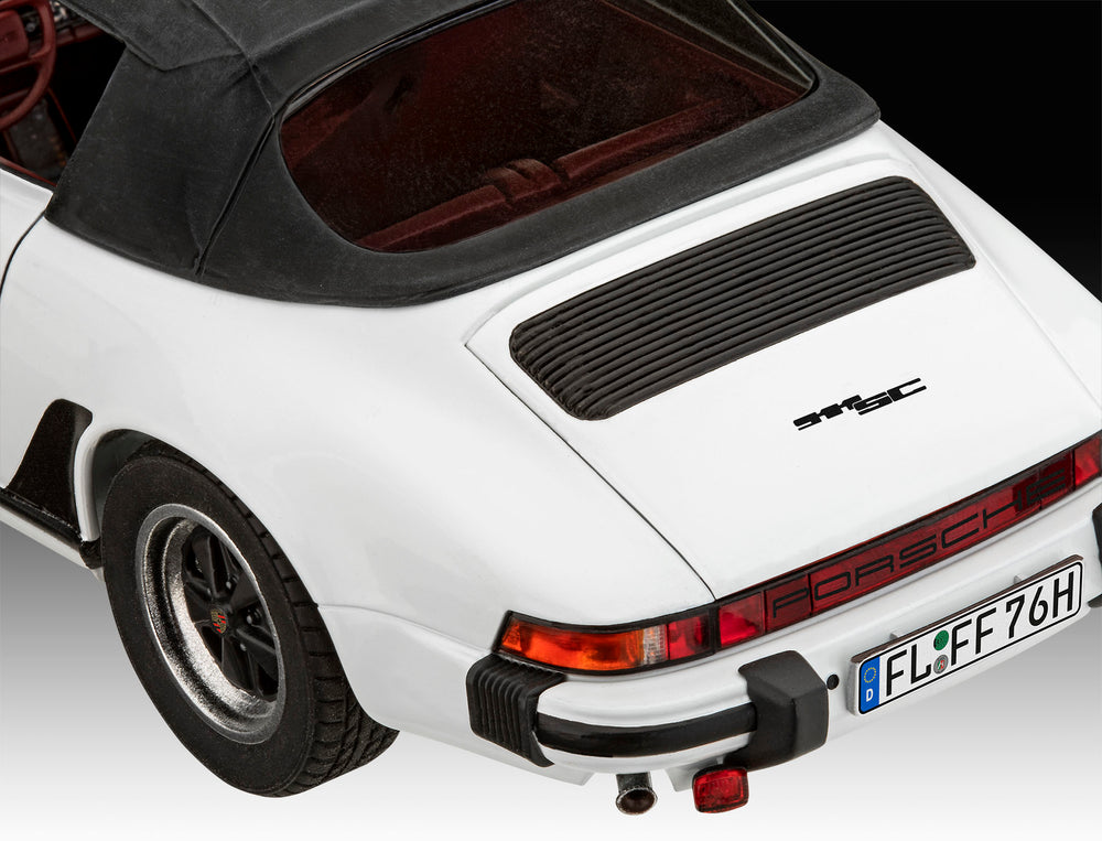 Revell 5646 Gift Set Porsche 911 G-Model Cabrio 50th Anniversary 1:24 Model Kit