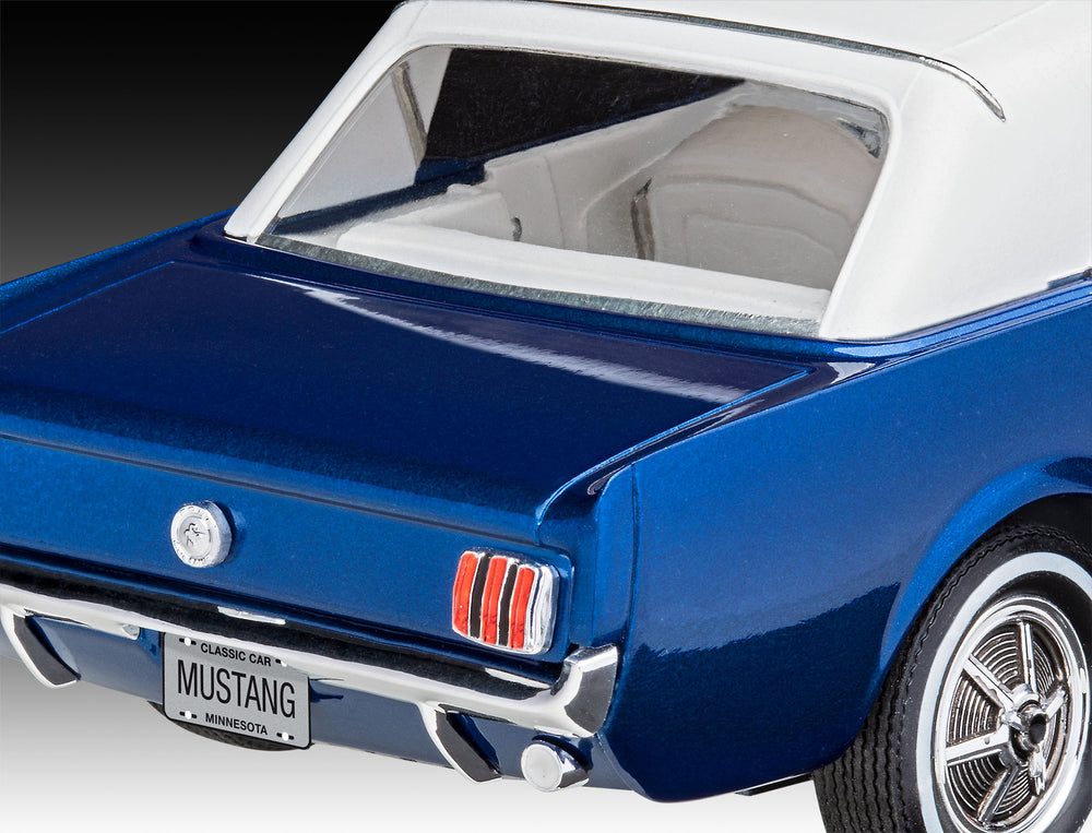 Revell 5647 Gift Set Ford Mustang 60th Anniversary Set 1:24 Model Kit