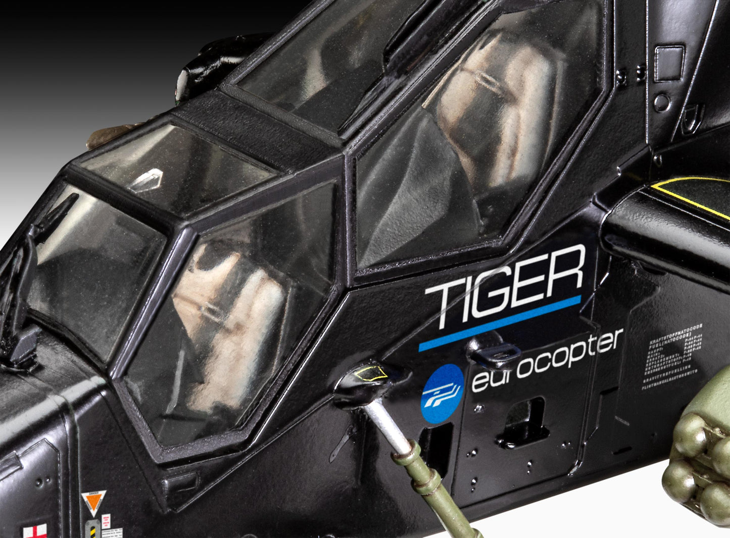 Revell 5654 Gift Set James Bond "Eurocopter Tiger" 1:72 Model Kit