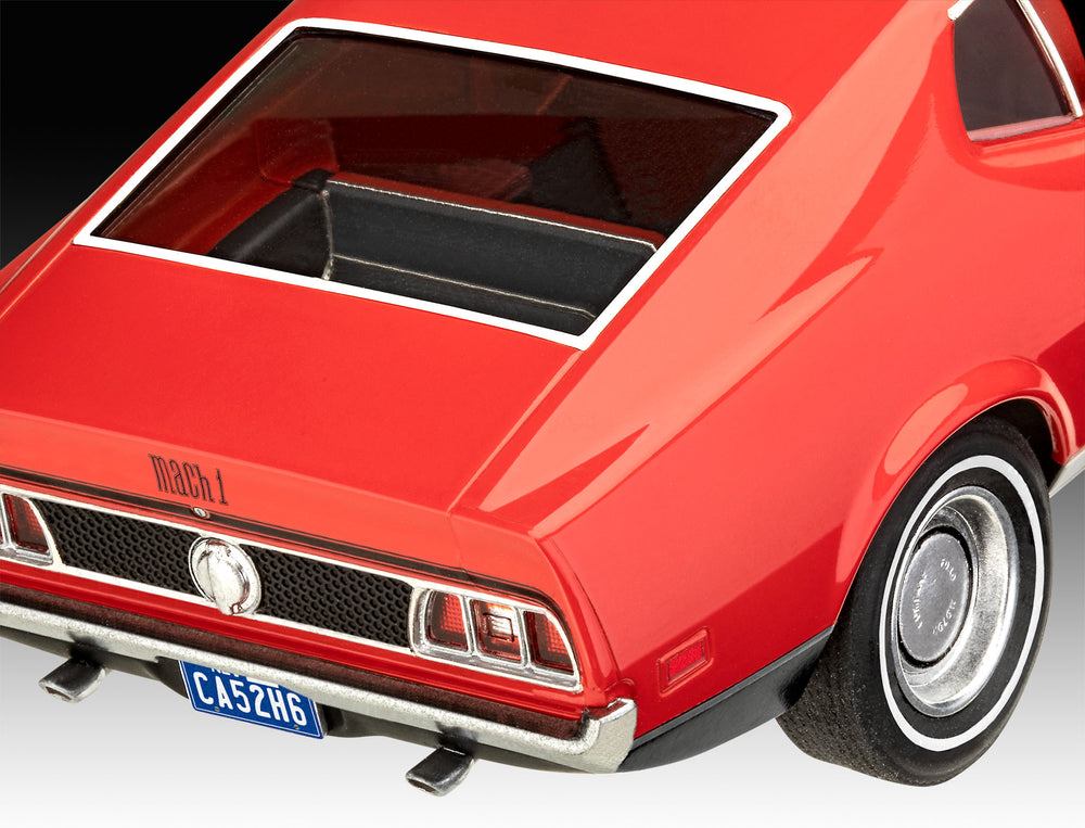 Revell 5664 James Bond Ford Mustang Mach 1 Gift Set 1:24 Model Kit