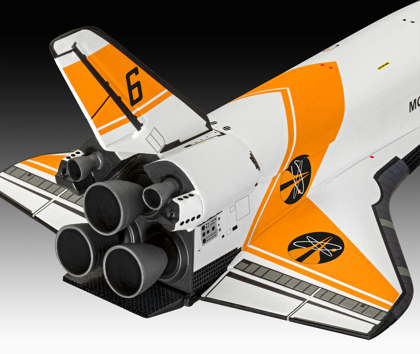 Revell 5665 Gift Set James Bond "Moonraker Space Shuttle" 1:144 Model Kit