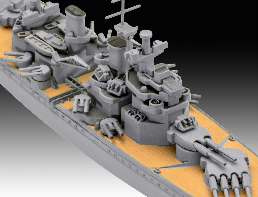 Revell 5668 First Diorama Set 1:1200 Model Kit