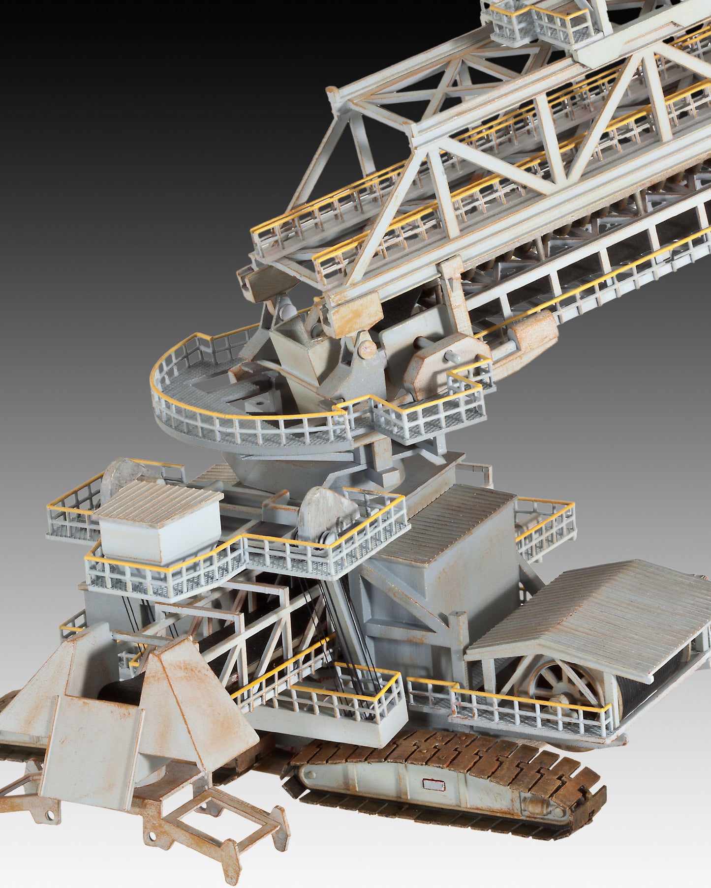 Revell 5685 Bucket Wheel Excavator Schaufelradbagger 1:200 Model Kit
