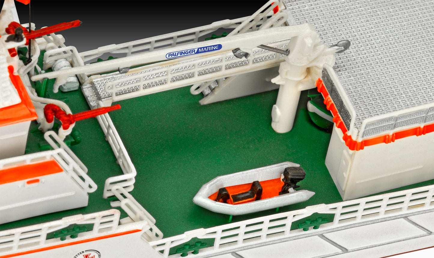 Revell 5812 Hermann Marwede Search and Rescue Vessel 1:200 Model Kit