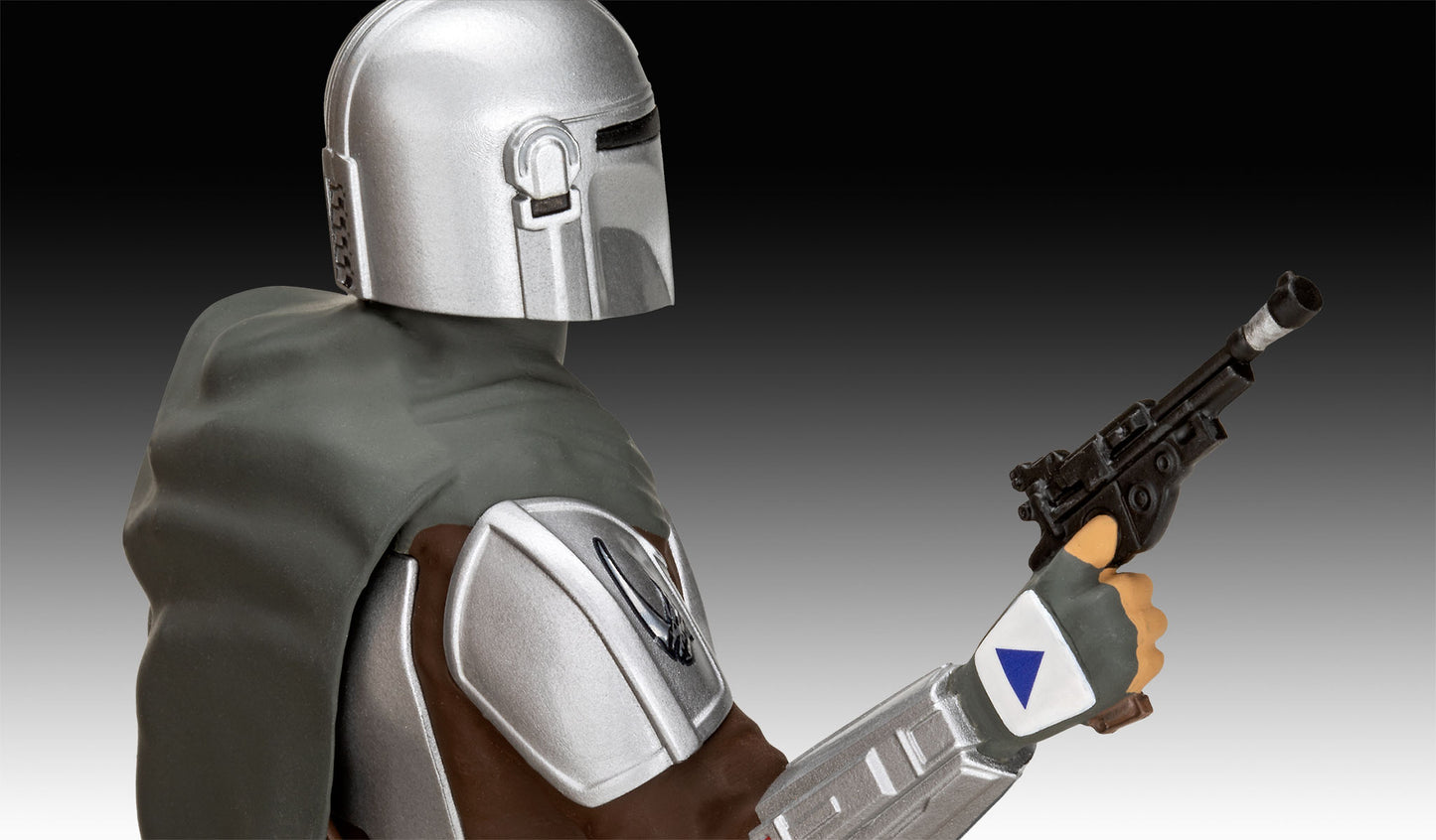 Revell 6784 The Mandalorian: The Bounty Hunter 1:09 Model Kit