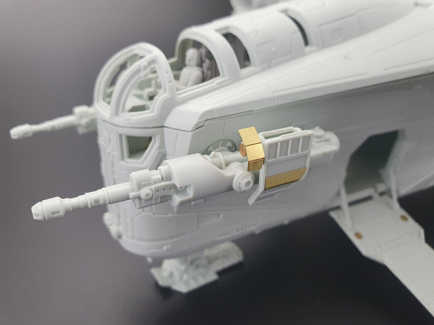 Revell 6788 Razor Crest...: The Mandalorian "Platinum Edition" 1:72 Model Kit