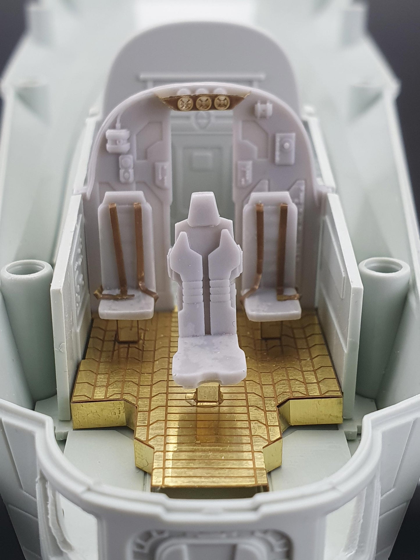 Revell 6788 Razor Crest...: The Mandalorian "Platinum Edition" 1:72 Model Kit