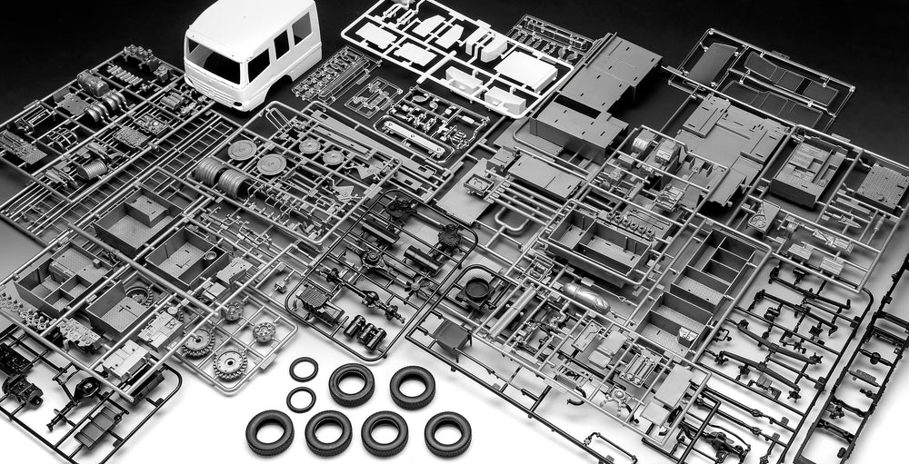 Revell 7404 Schlingmann LF 20/16 Mercedes-Benz Atego1529 1:24 Model Kit