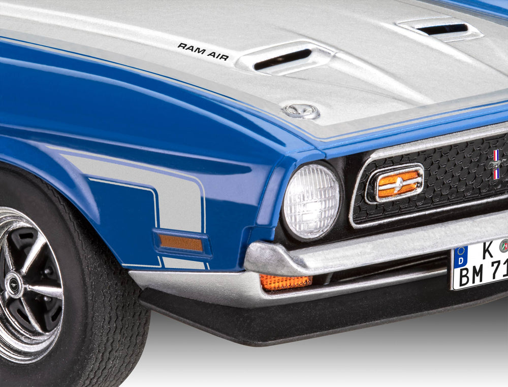 Revell 7699 '71 Ford Mustang Boss 351 1:25 Model Kit