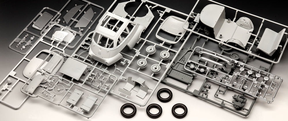 Revell 7735 BMW Isetta 250 1:16 Model Kit