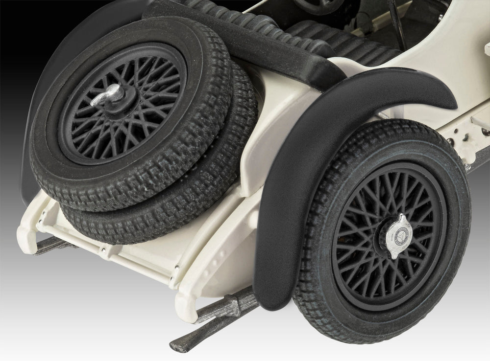 Revell 7737 Mercedes-Benz SSKL 1:32 Model Kit