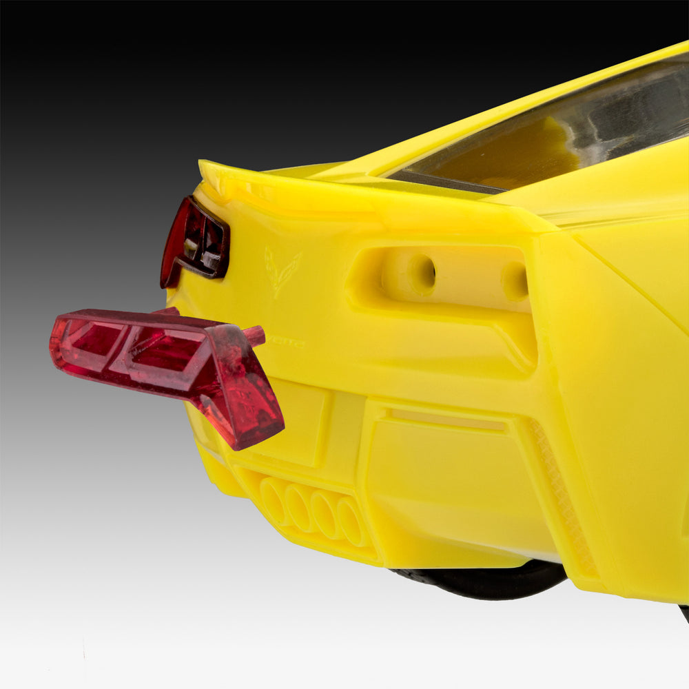 Revell 7825 2014 Corvette Stingray Promotion Box 1:24 Model Kit