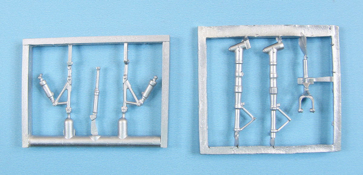 Scale Aircraft Conversions SAC48437 1:48 Yakovlev Yak-9D/T Metal Gear