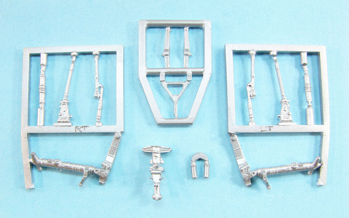 Scale Aircraft Conversions SAC72167 1:72 Su-17M3/M3R/UM3 Metal Gear