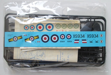 Sabre Kits SBK-OLD7008 1:72 BAC/EE Lighting F.6