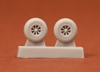 SBS Model SBS72025 1:72 Curtiss P-40N wheels set