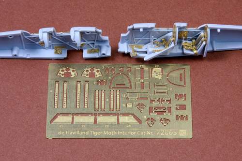 SBS Model SBS72063 1:72 de Havilland DH-82a Tiger Moth cockpit set