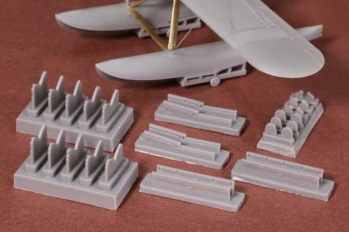 SBS Model SBS72071 1:72 Macchi M.39 beaching gear