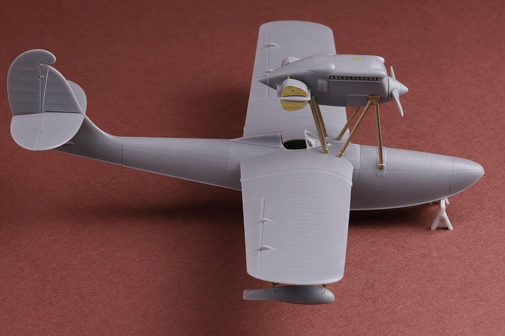 SBS Model SBSK4008 1:48 Macchi M.33 Project flying boat