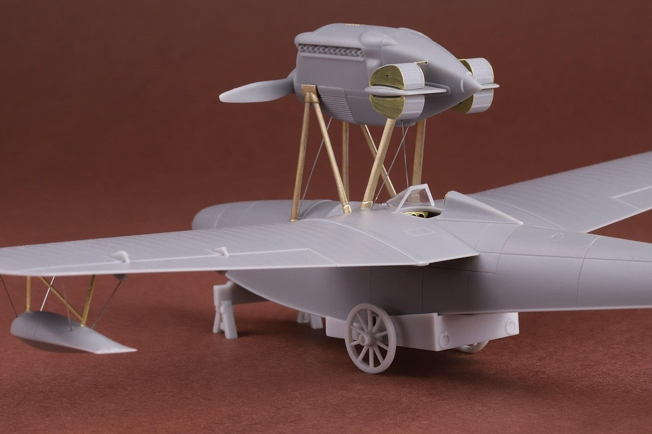 SBS Model SBSK4008 1:48 Macchi M.33 Project flying boat