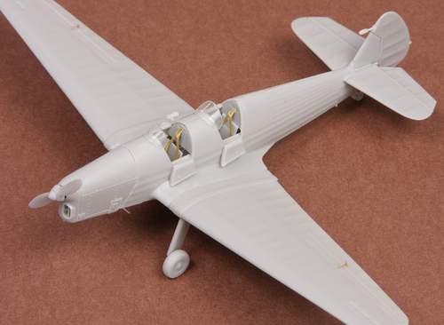 SBS Model SBSK7007 1:72 Danish SAI KZ-II Trner full kit