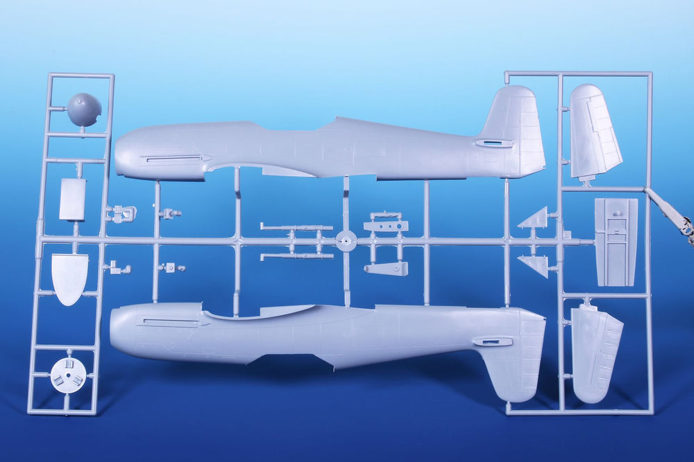 Special Hobby SH32009 1:32 Heinkel He-100D-1 Propaganda Jager