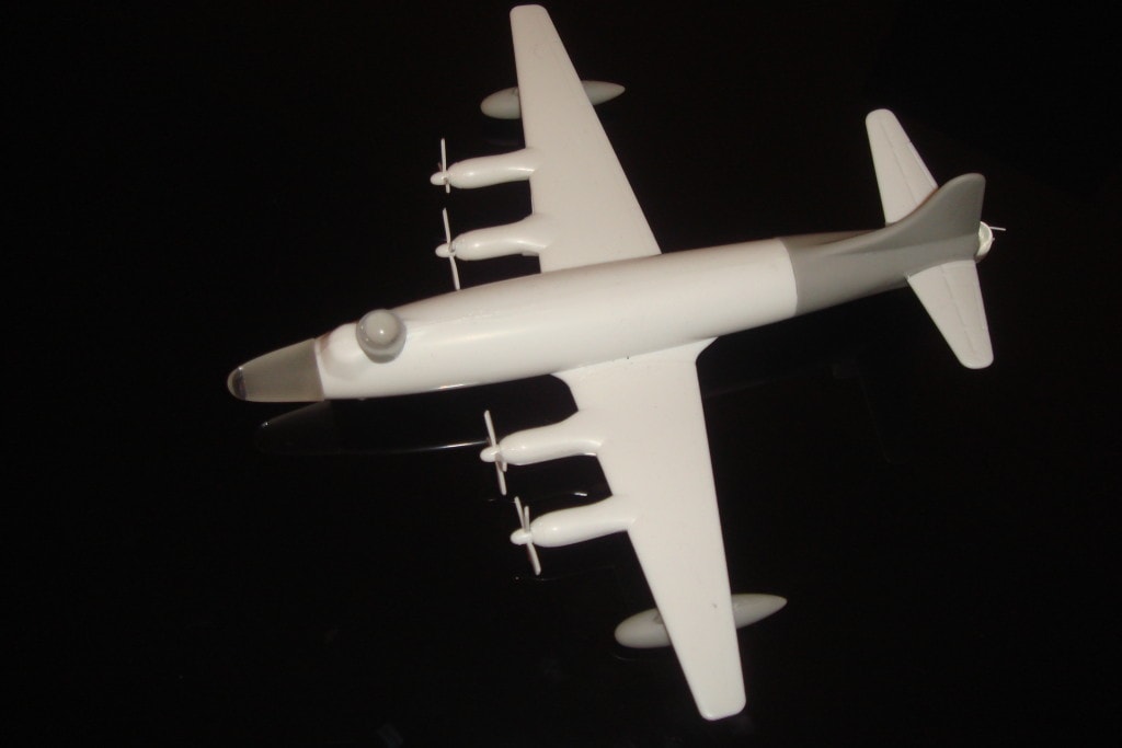 S & M Models SMK44-28 1:144 Vickers Viscount 800 MR.2