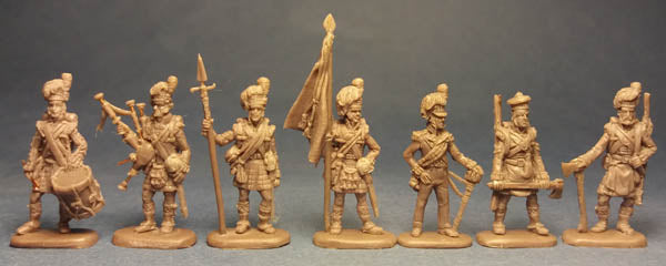 Strelets STR16372 1:72 Napoleonic Highlanders Standing at Ease