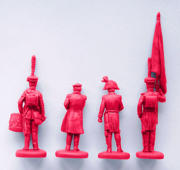 Strelets STR21672 1:72 Russian Infantry Standing Shoulder Arms