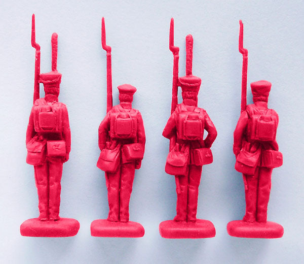 Strelets STR21672 1:72 Russian Infantry Standing Shoulder Arms