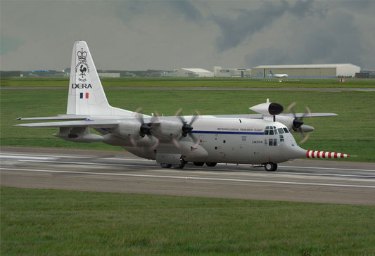 Sova-M SVM-14004 1:144 Lockheed C-130W2 Hercules "Snoopy" weather research A/C