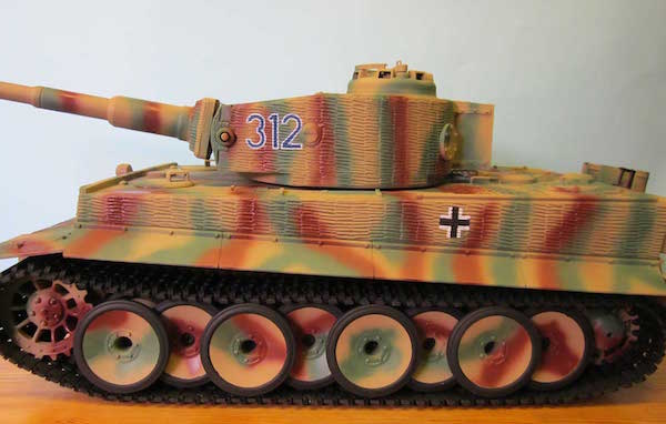 Thunderbird Models TBM002 1:16 Pz.Kpfw.VI Tiger I