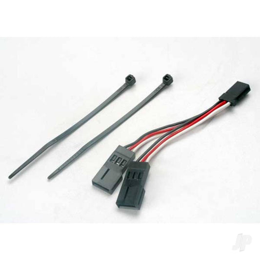 Traxxas Servo connector, Y adapter (for dual-servo steering) 2046