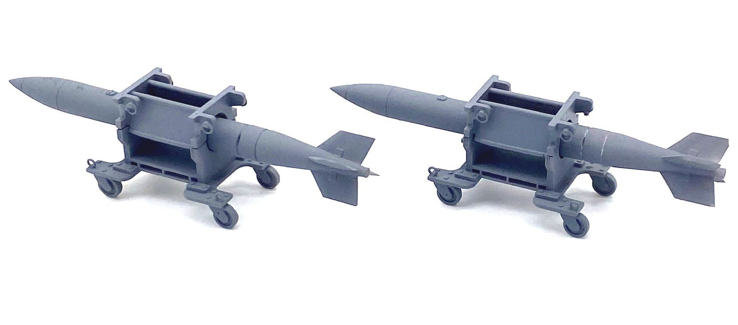 AIM - Transport Wings TWC48061L 1:48 USAF/USN B61-12 nuclear weapon twin pack
