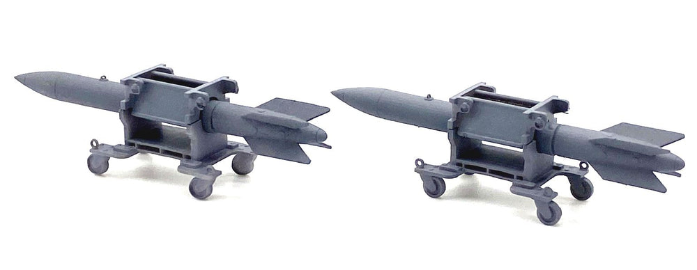 Transport Wings TWC72061E USAF/USN B61 Early Nuclear Weapon 1:72