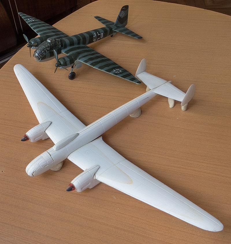 Unicraft UNI72125 1:72 Focke-Wulf FW P.12222-04 German WWII bomber project