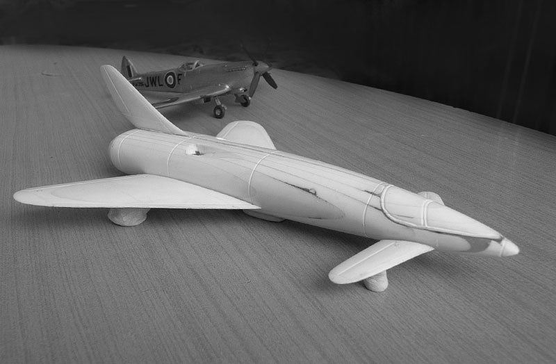 Unicraft UNI72129 Dornier Canard Cloverleaf Jet Fighter 1:72