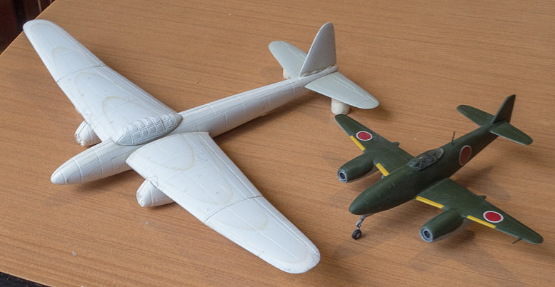 Unicraft UNI72131 1:72 Kugisho TENGA Japanese WWII jet bomber.