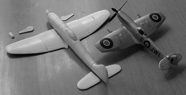 Unicraft UNI72154 1:72 Hawker P.1030 British 1944 Super Tempest fighter project,