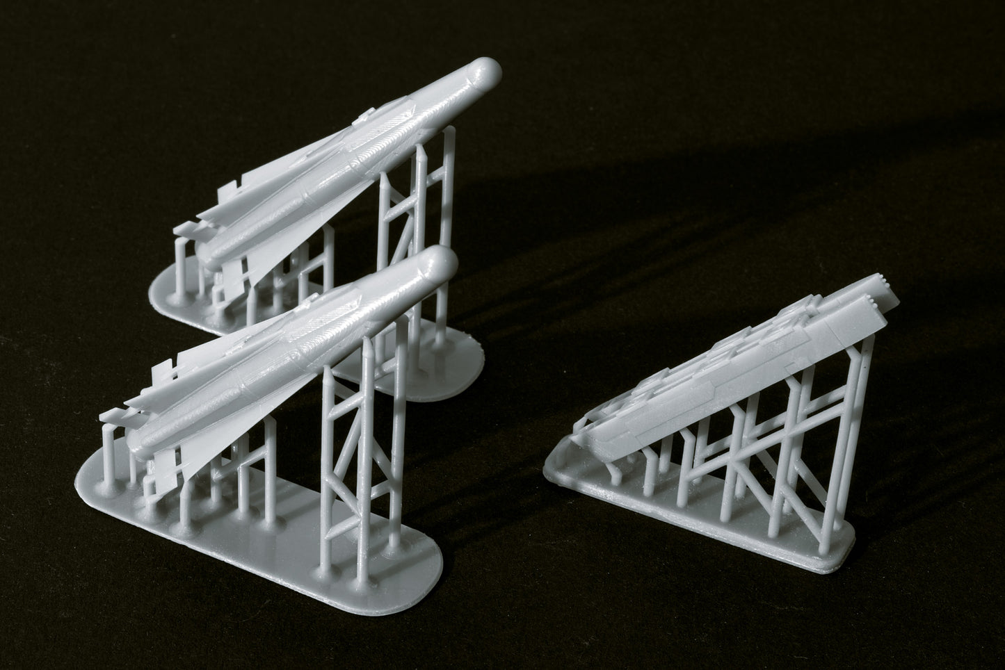 Matterhorn Circle UVRESIN06 1:48 AIM-26B / H-55S Falcon & Pylon