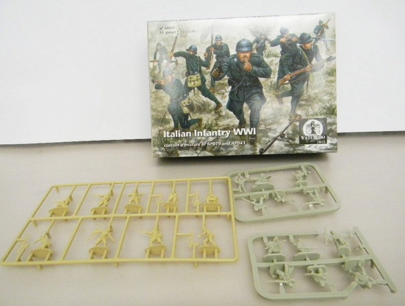 Waterloo 1815 WLAP043 1:72 Italian Infantry WWI 51 FIGURES