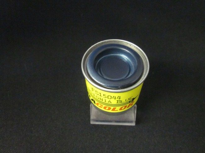 Xtracolor X122 FS15044 Insignia Blue enamel ;;;